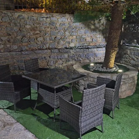 Casa Terra Mani Álika