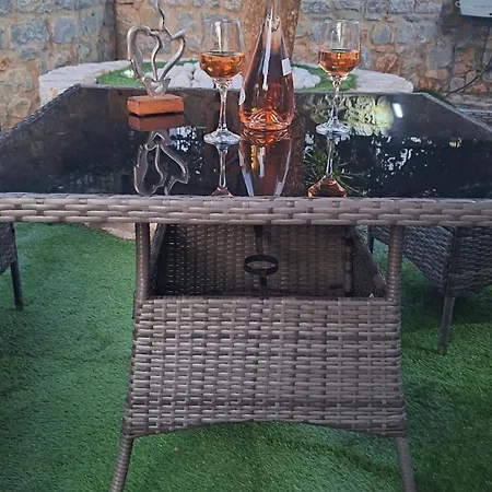 Casa Terra Mani Tatil Evi