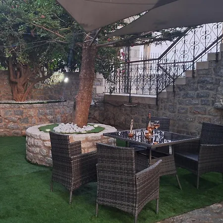 Casa Terra Mani