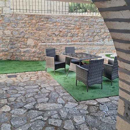Casa Terra Mani