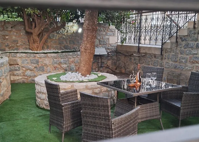 Casa Terra Mani بيت للعطل